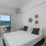 Konukevi Ilias Sea View Pollonia